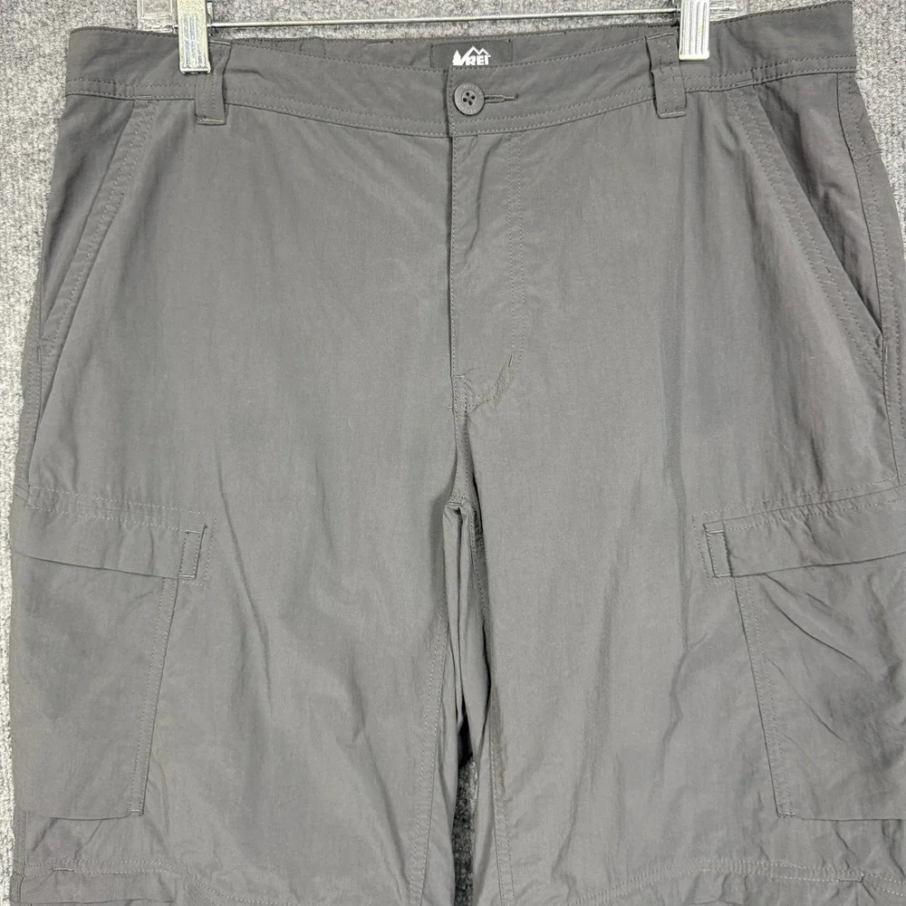 REI Pants Mens 38x36 Fits 38x34 Gray Relaxed Fit Hiking Cargo Convertible Shorts